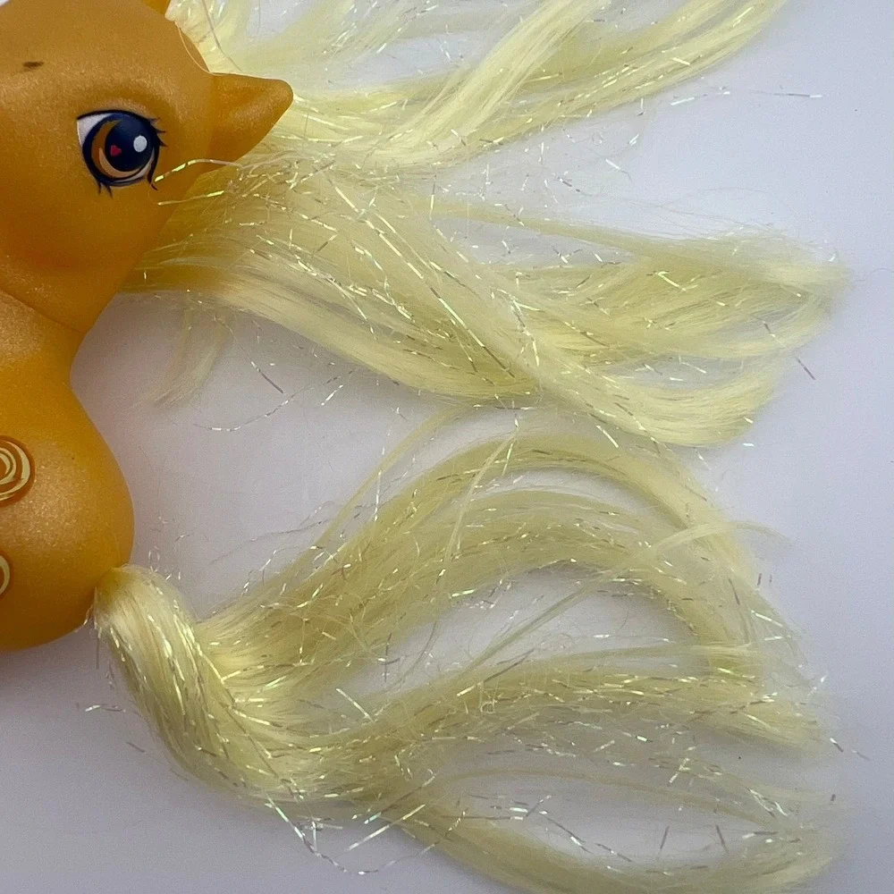My Little Pony G3 Butterscotch 2003 Hasbro Yellow Glitter Celebration Pony